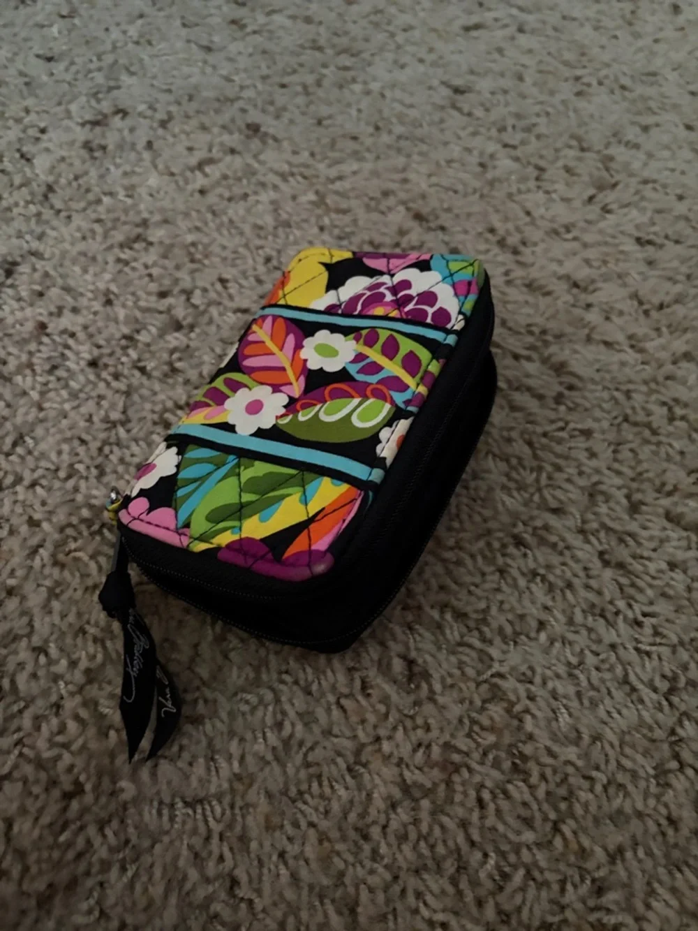 Vera Bradley Vibrant Floral Zip-Around Wallet in Multicolor - Picture 10 of 10